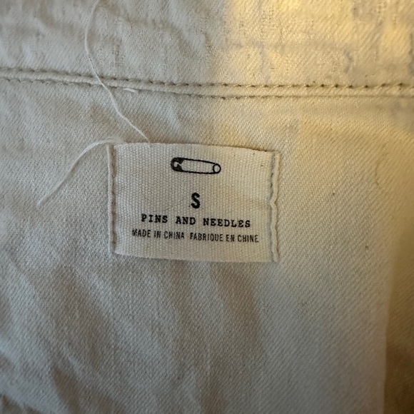 Pins and needles snap button up - Picture 4 of 4